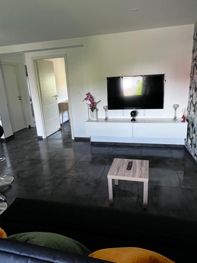 Superbe Appartement Danjoutin Esterno foto